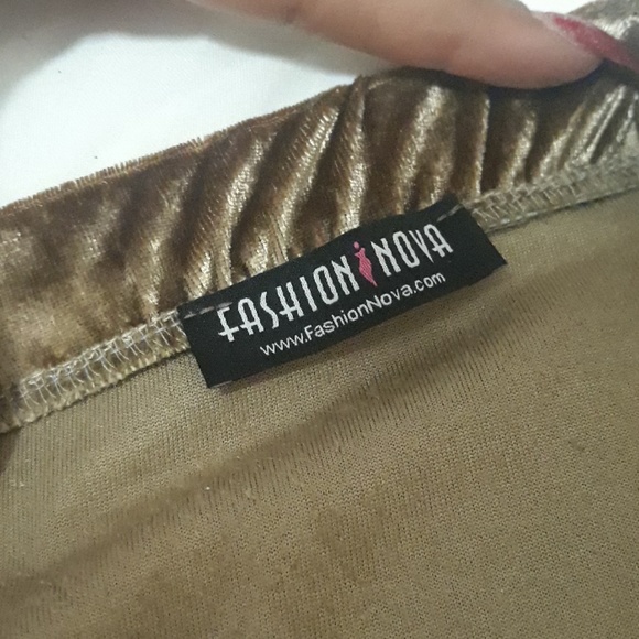 Fashion nova velvet midi skirt gold thigh split - Picture 2 of 2